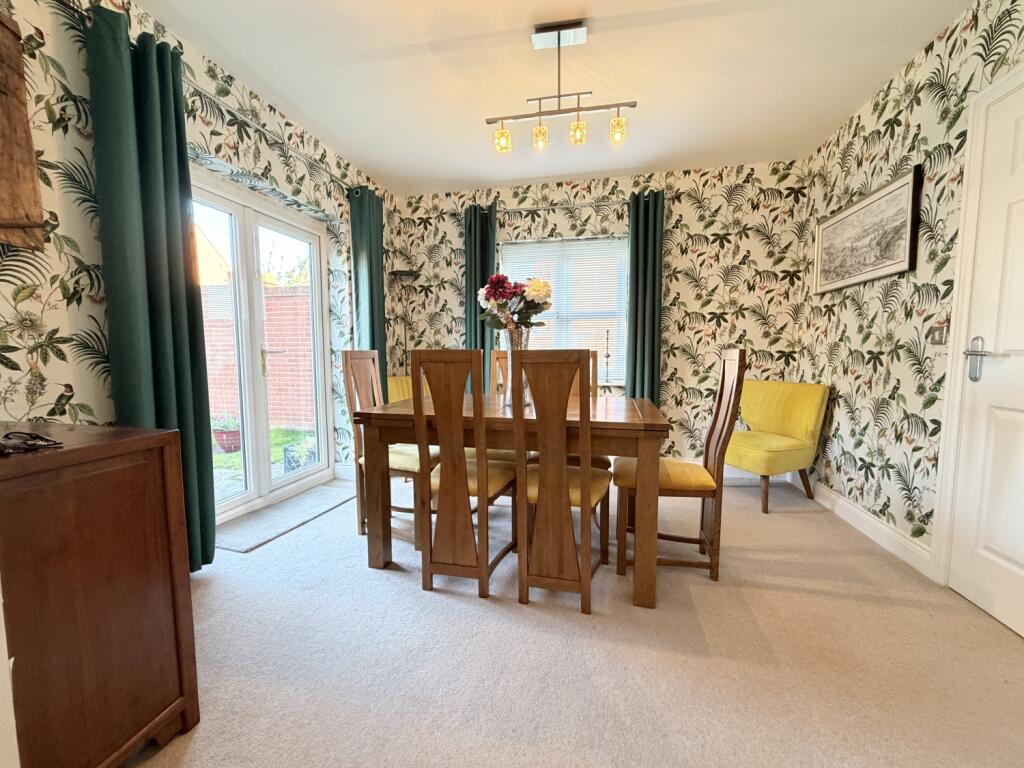House in Durham - View 3
