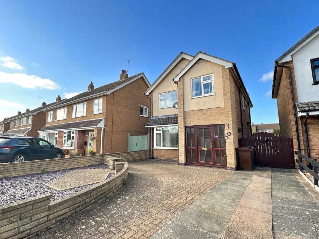 3-bed detached on Klondyke Way, Asfordby, £299,950