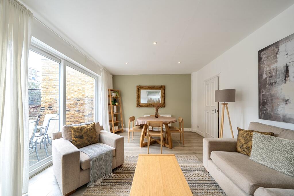 House in London, Brondesbury Park, Queen's Park - View 2
