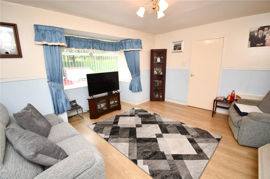 House in Wirral, Woodchurch - View 2