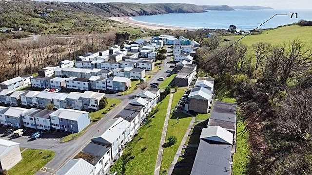 2-bed terraced on 71 Freshwater Bay Holiday Village, Freshwater East, £92,500