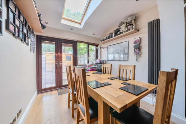 House in Portsmouth - View 6