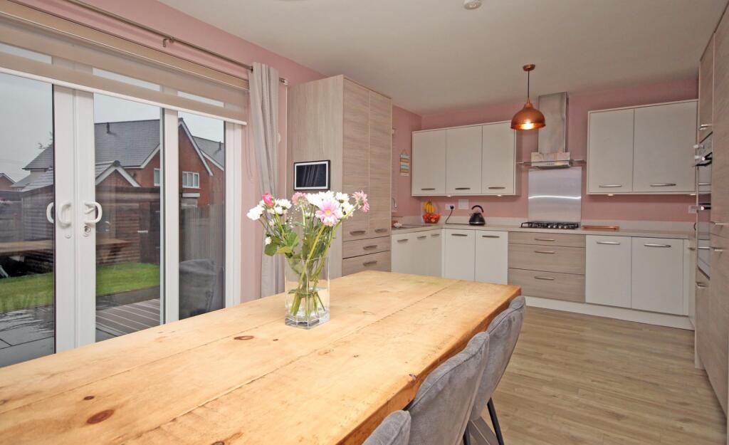 House in Llandudno - View 5