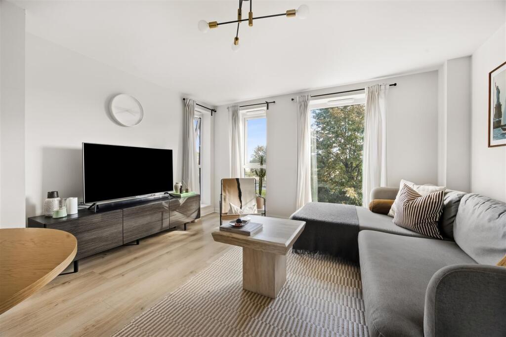 Apartment in Bristol - View 2