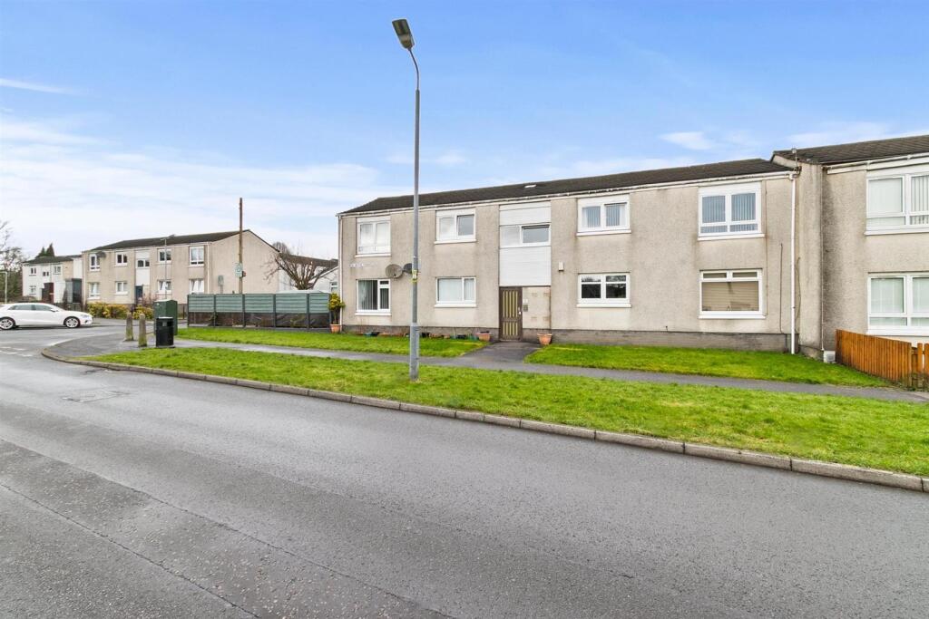 Main image of property: McIntyre Terrace, Balloch G83 8PU