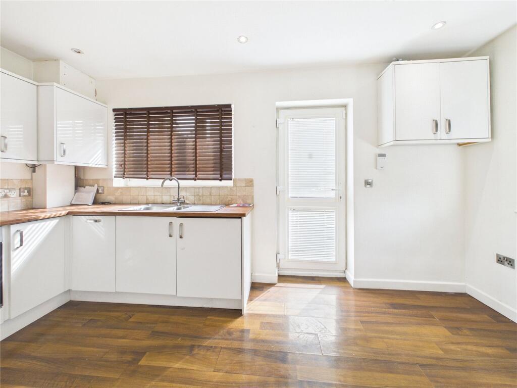 House in Bristol - View 4