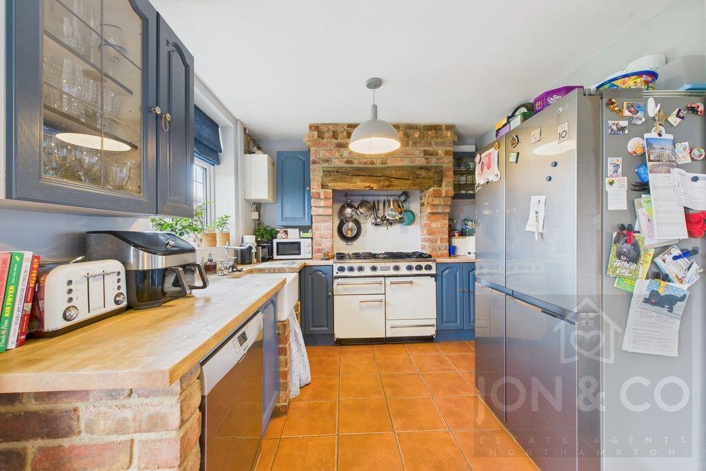 Overstone Road | Sywell | NN6 photo 4