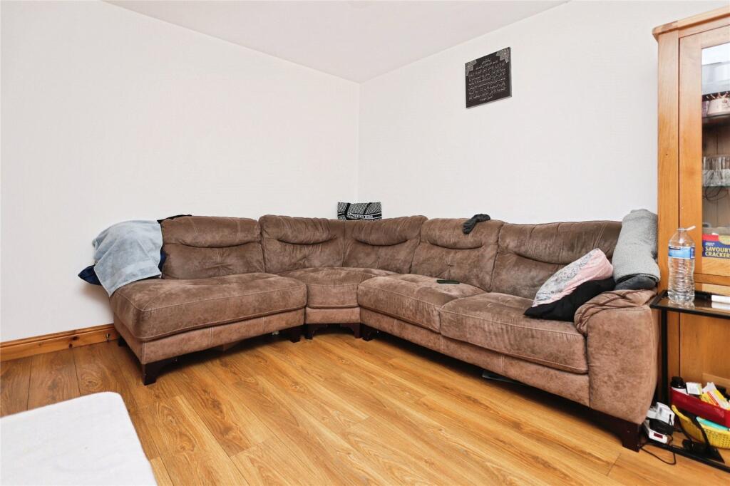 Ward Close, Birmingham, West Midlands, B8 photo 4
