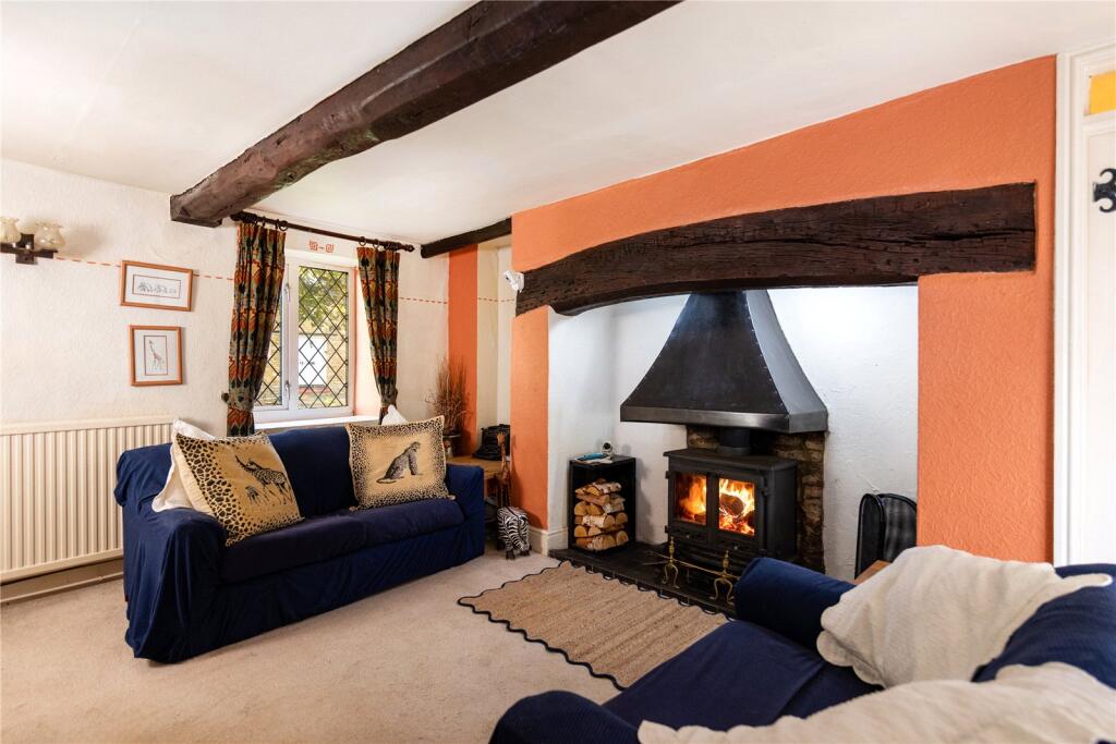 House in Northampton - View 3