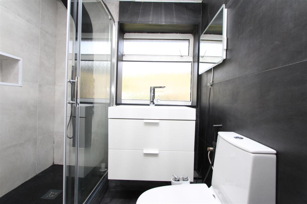 Additional image 13 of Kingsdale Crescent, Bradford