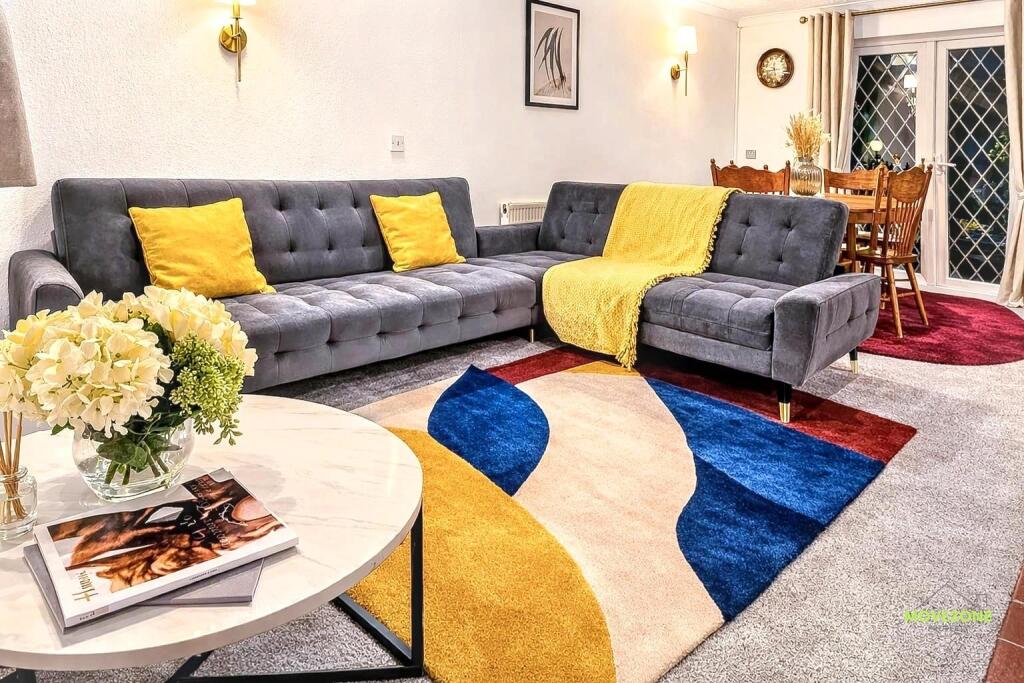 Main image of property: Magpie Hall Lane, Bromley. BR2