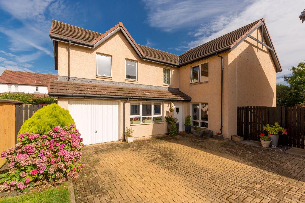 Main image of property: 17 Muirfield Grove, Gullane, East Lothian, EH31 2EW