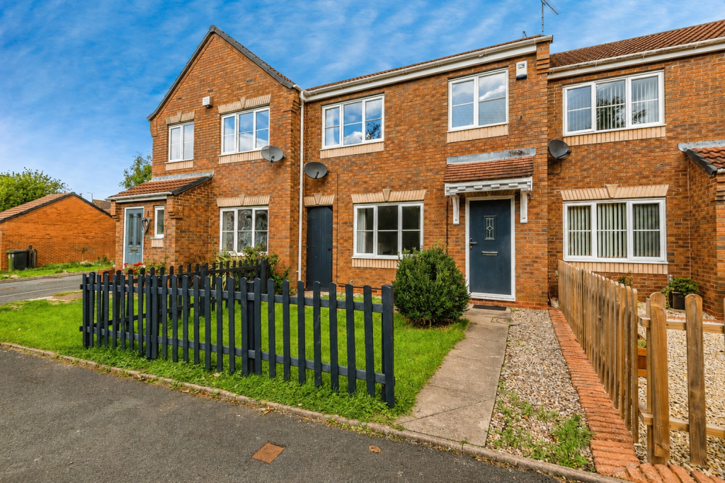 Main image of property: Brecon Avenue, Worcester, Worcestershire, WR4 0RJ