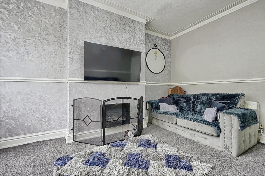House in Pendle, Nelson - View 3