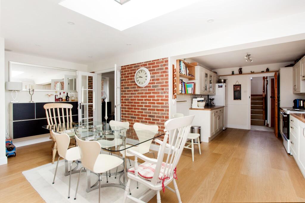 Main image of property: Church Road, Weald, TN14