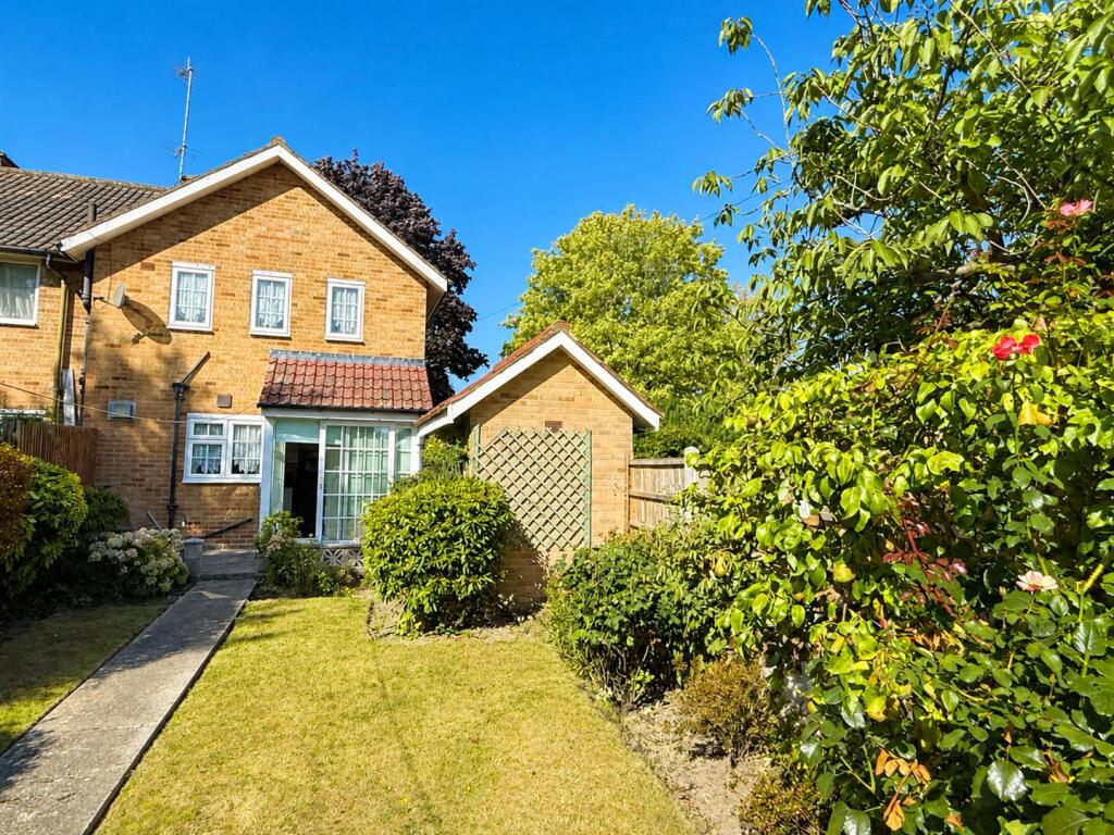 House in Chelmsford - View 2