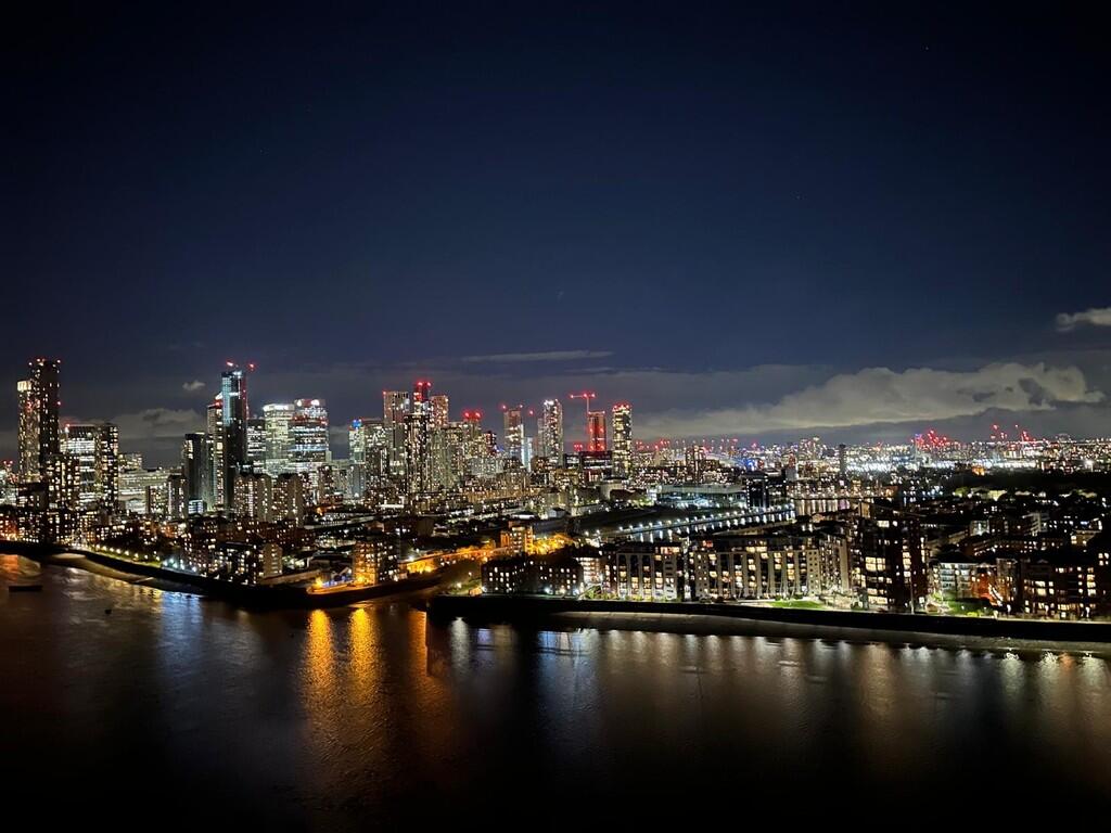 Main image of property: Aragon Tower, London, SE8