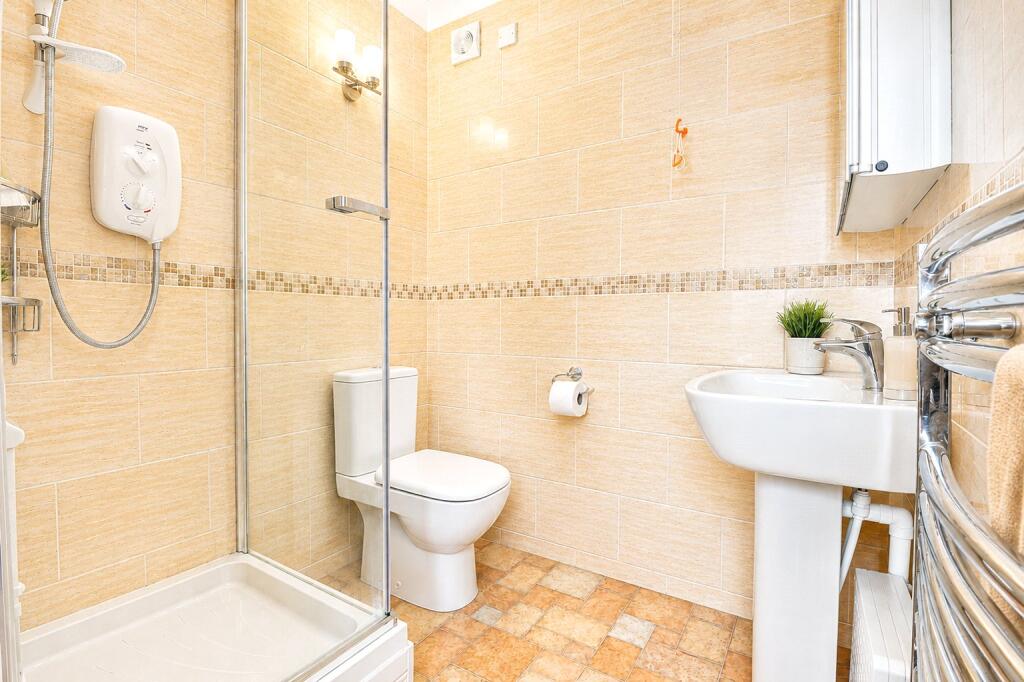 Apartment in Exeter - More