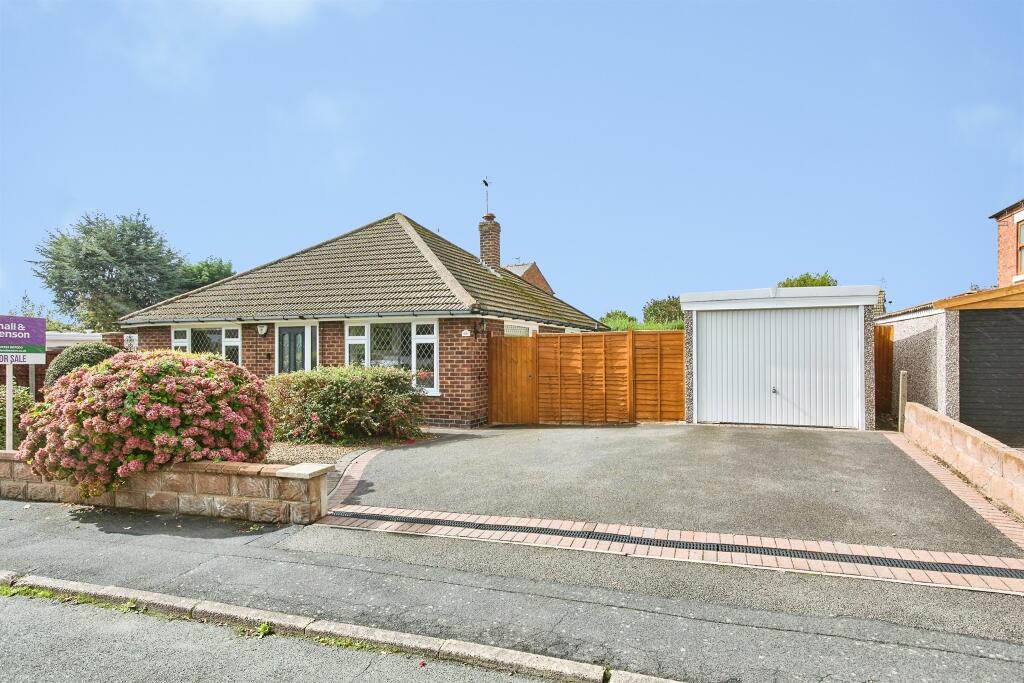 Main image of property: Moor End, Spondon, Derby
