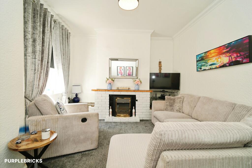 House in Salford, Greater Manchester - More