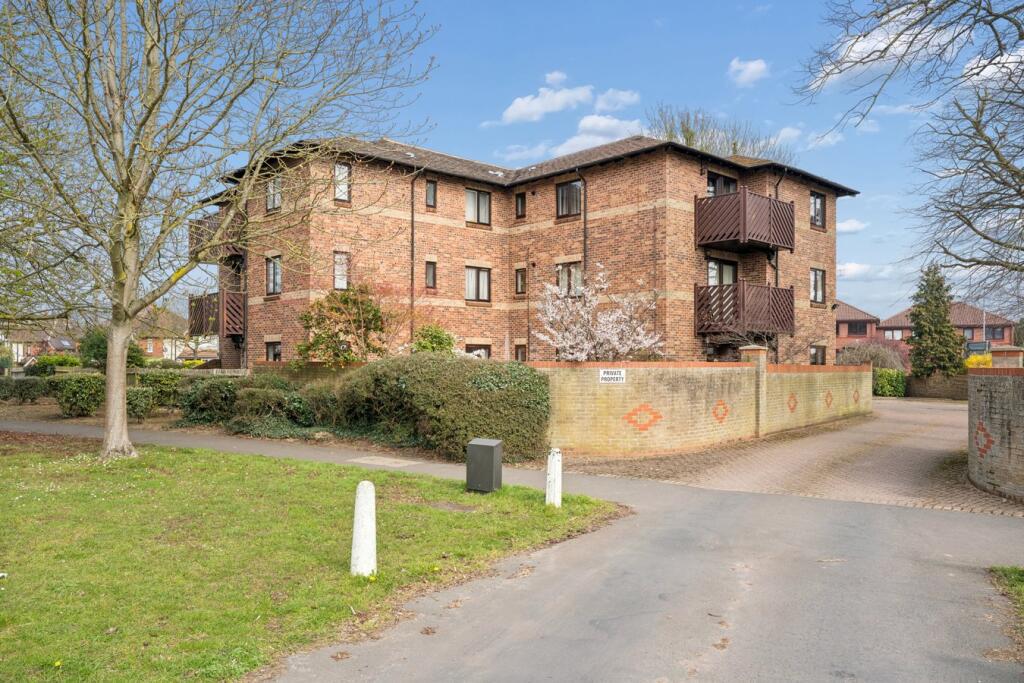 Main image of property: London Road, Hitchin, SG4