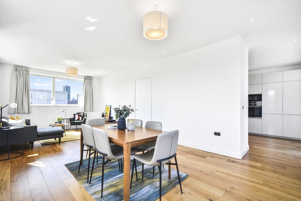 3 bedroom flat for rent