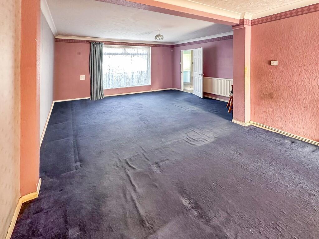 Markway, Sunbury-On-Thames, Surrey, TW16 – pohled 3