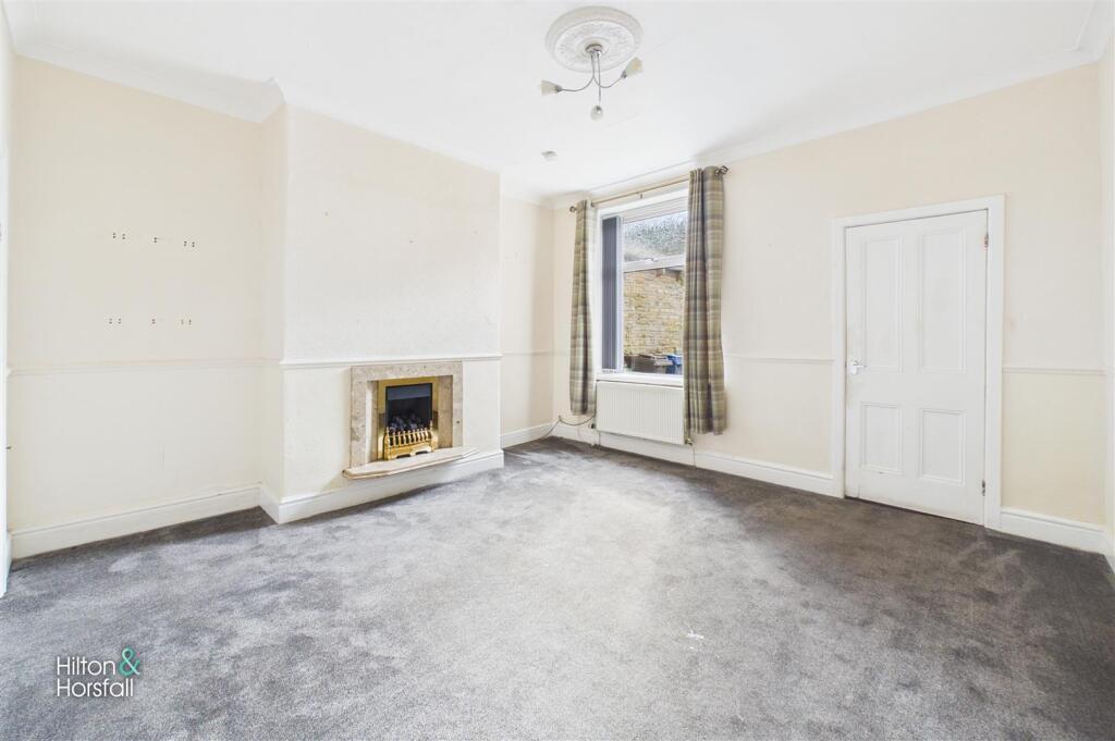 House in Pendle, Knotts, Colne - View 3