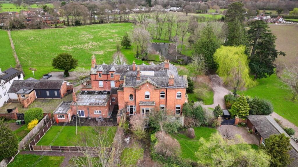 Main image of property: Stoneleigh Court, Burton, Rossett, Wrexham, LL12 0HS