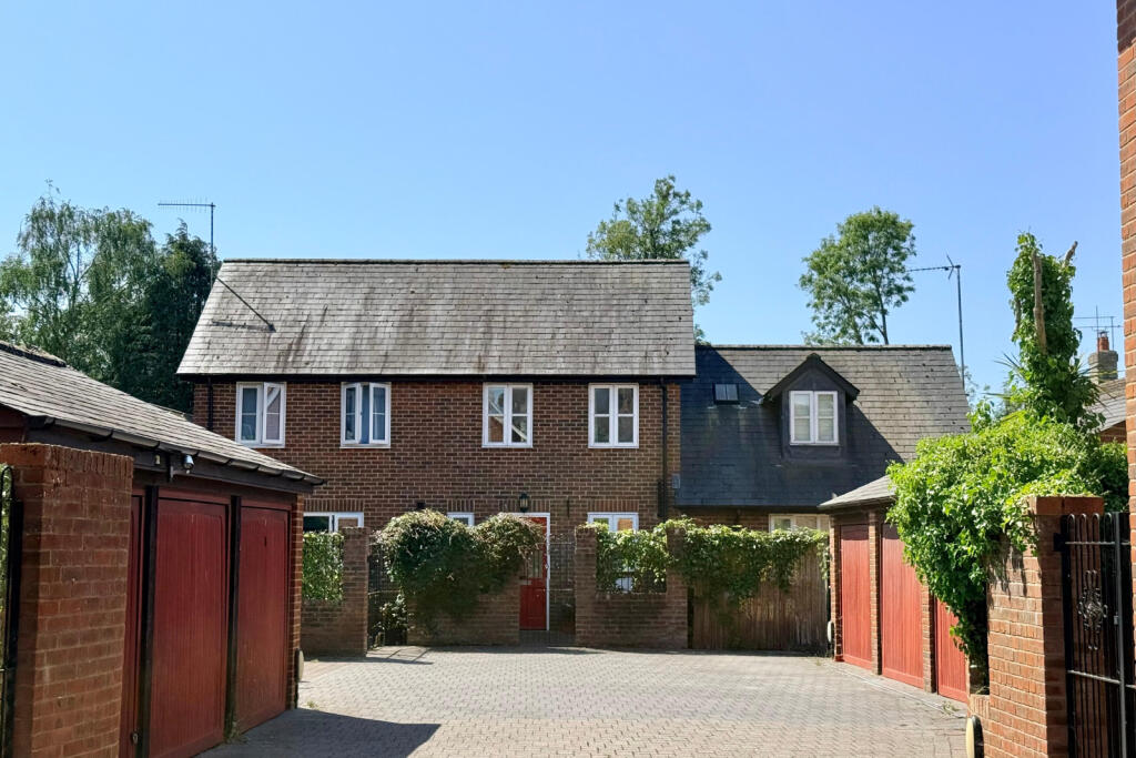 Main image of property: The George Mews, Ringwood, BH24 1AR