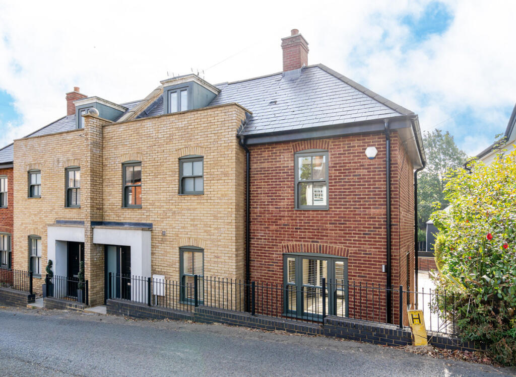 Main image of property: Church Road, Milton Keynes, MK17