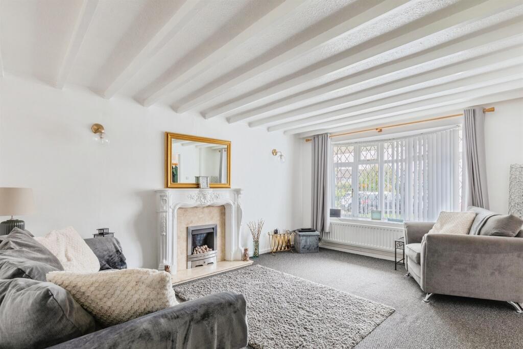 House in Coventry, Woodway Park - More