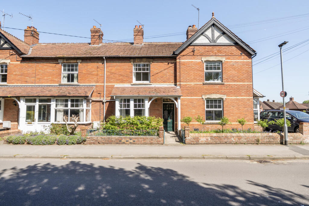 Main image of property: Commercial Road, Devizes