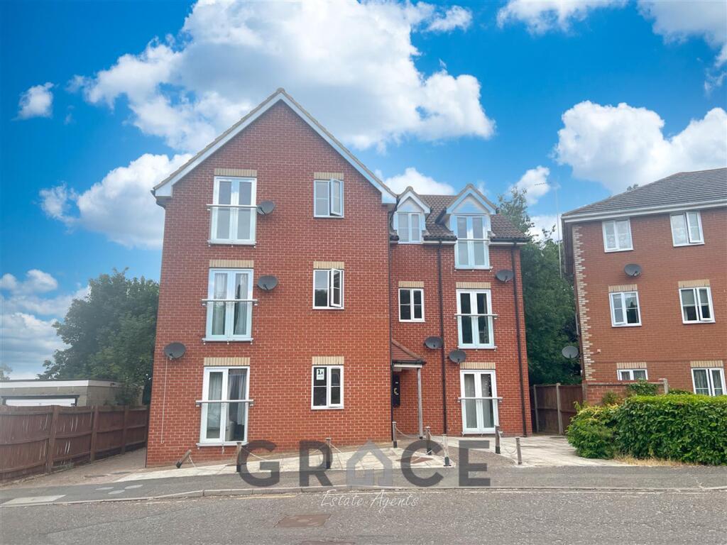 Main image of property: Finbars Walk, Ipswich