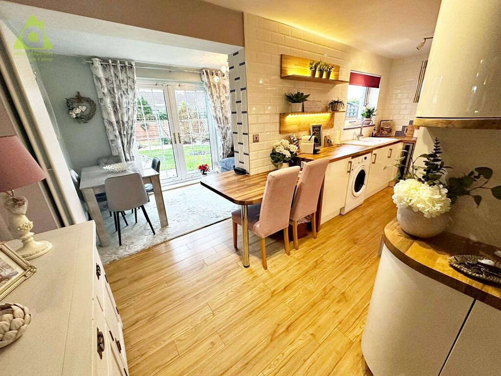 Megfield, Westhoughton, BL5 2JA - Więcej