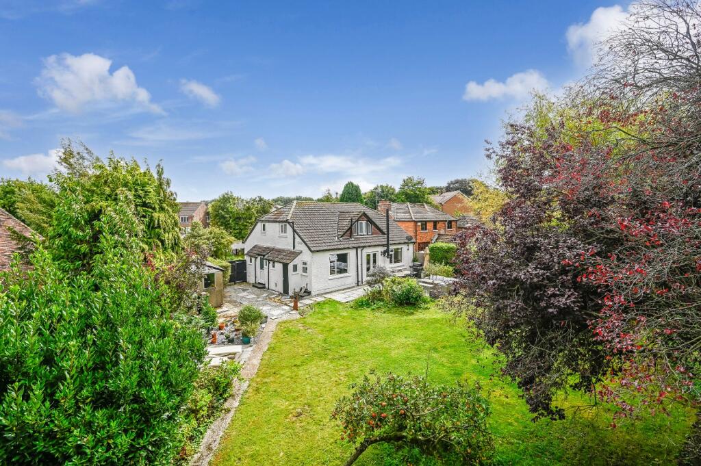 Main image of property: Canterbury Road, Etchinghill, Folkestone, Kent, CT18