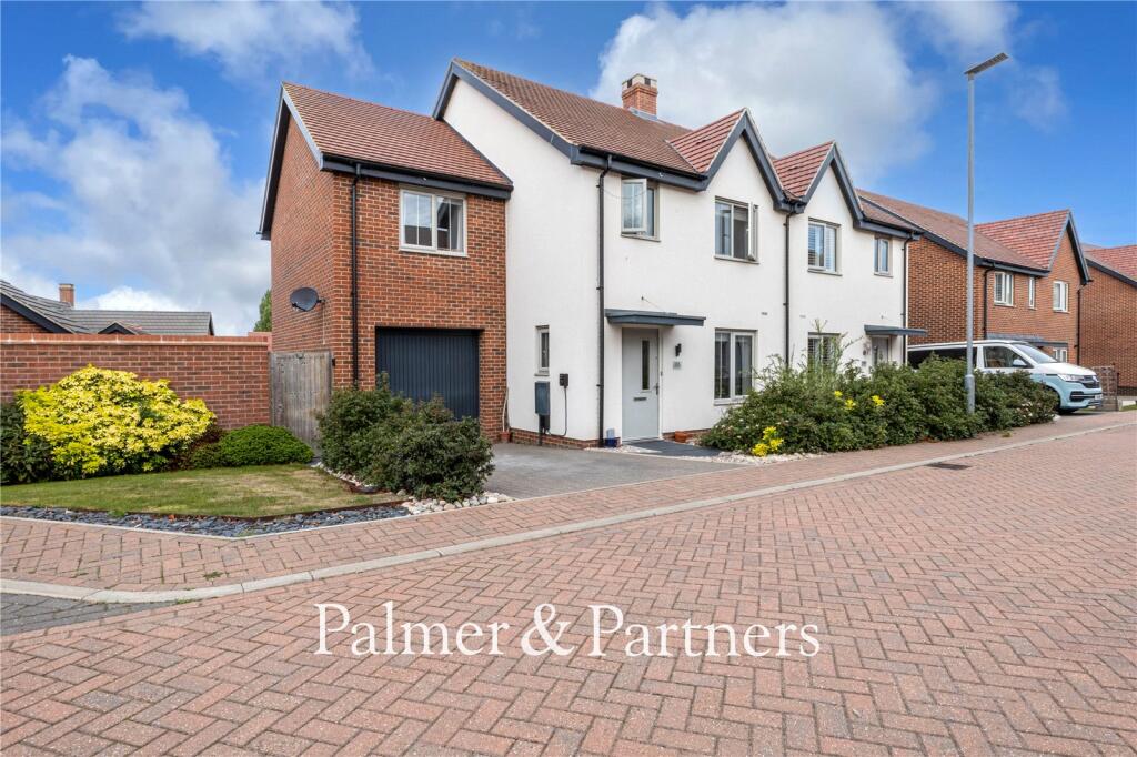Main image of property: Ashwell Avenue, Framlingham, Suffolk, IP13