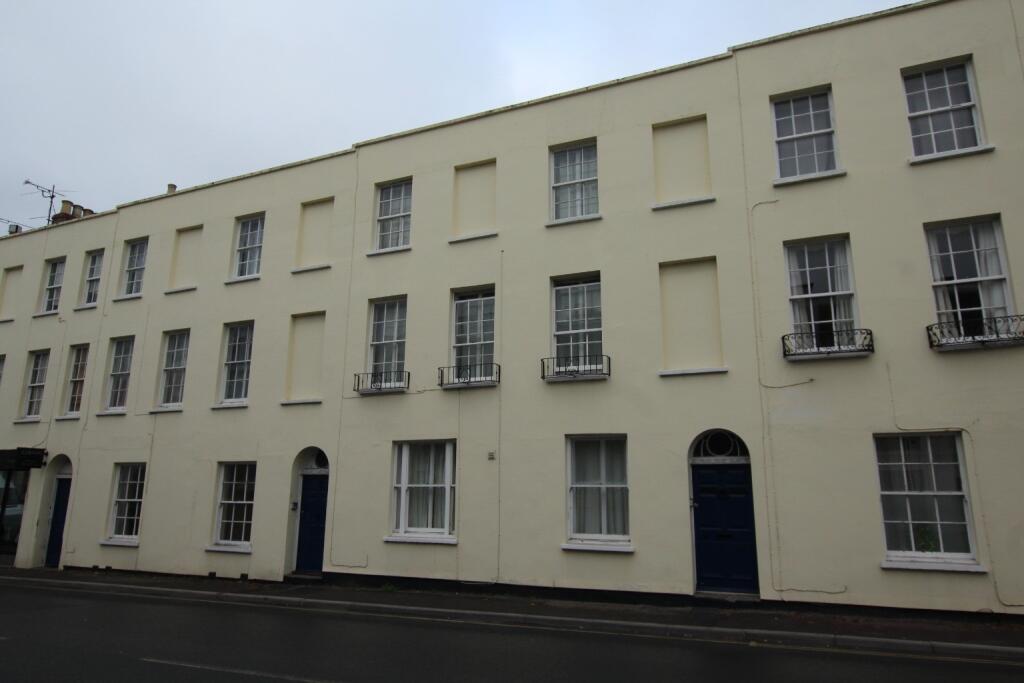 Main image of property: Hewlett Road, Cheltenham, Gloucestershire, GL52 6AA