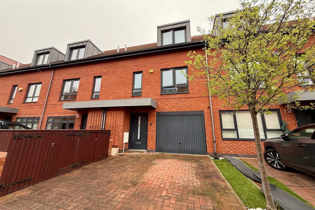 Main image of property: Pennington Gardens, Cheadle