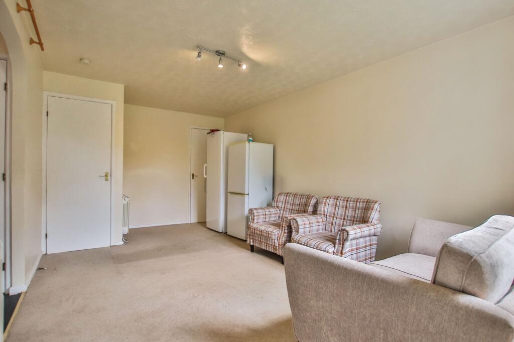 Apartment in Worcester - More