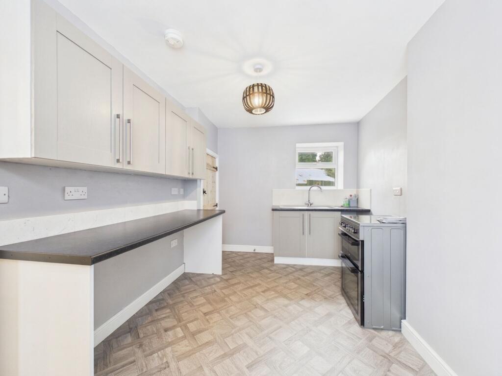 Front Street, Driffield, YO25 - View 2