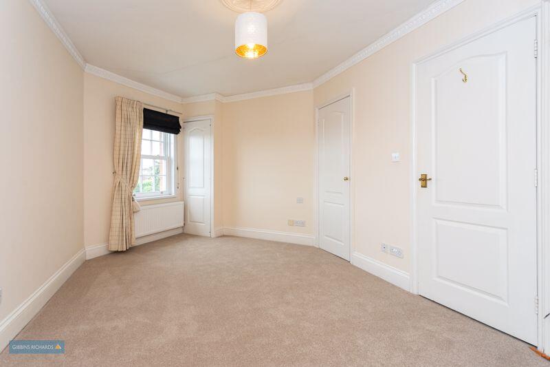 Apartment in Taunton - More