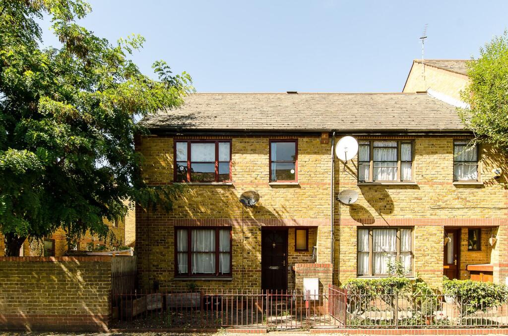3-bed house on Myatt Road, Brixton, London, SW9, £675,000