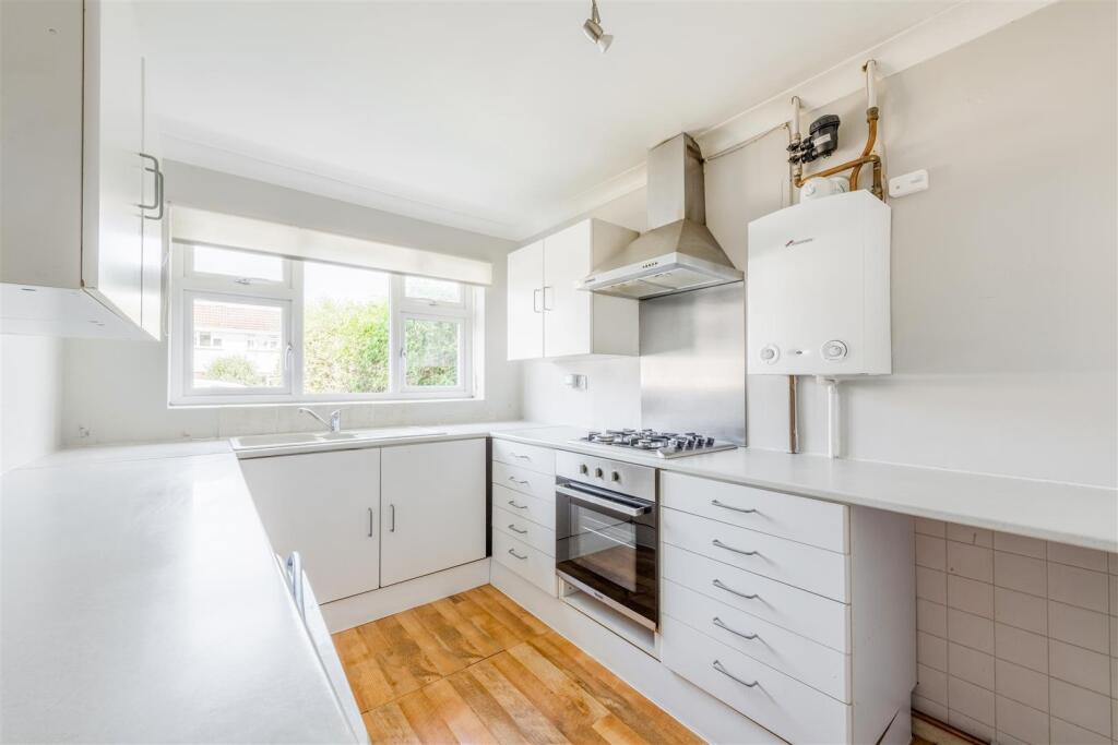 House in Henfield - View 3
