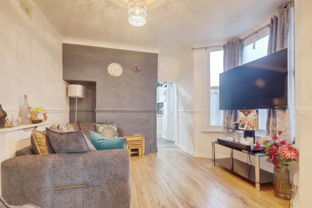 Apartment in Southend-on-Sea, Milton, Prittlewell - View 5