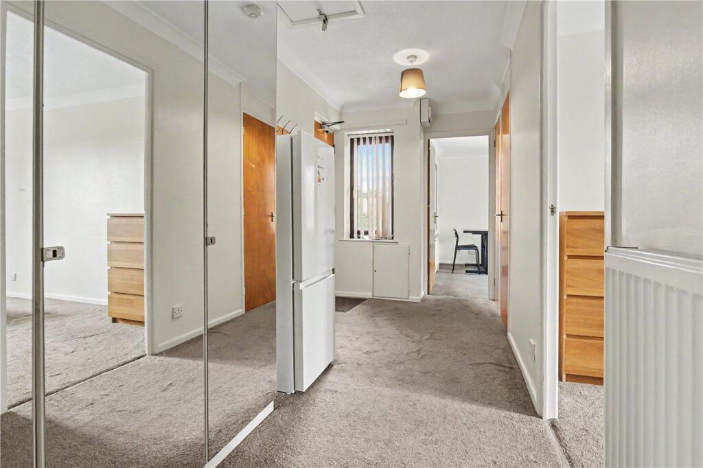 Apartment in Norwich - View 3