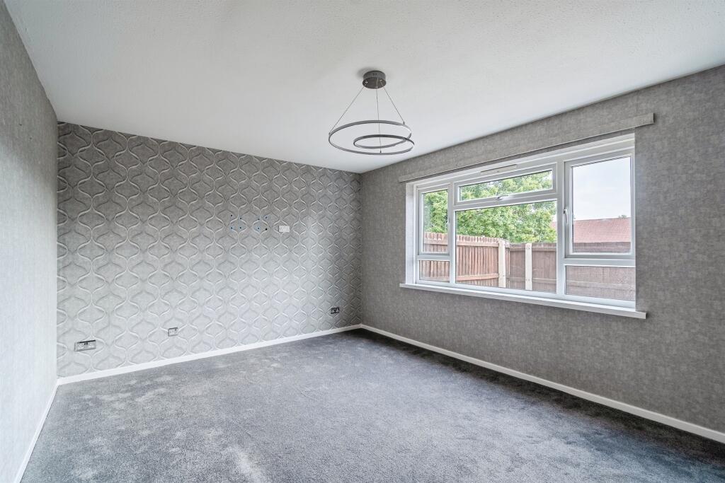 House in Swindon - View 4