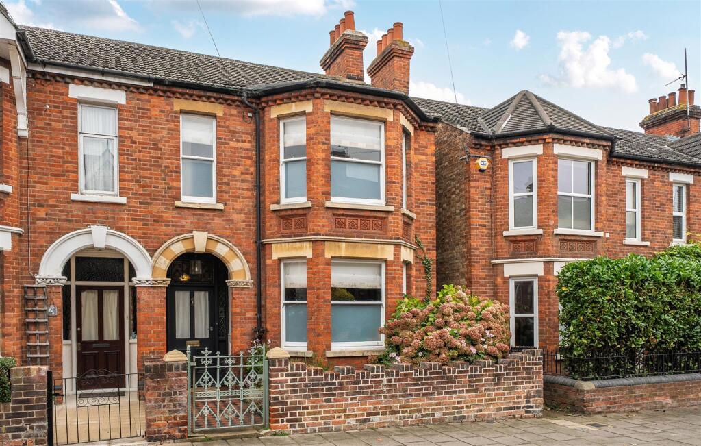 Main image of property: Goldington Avenue, Bedford