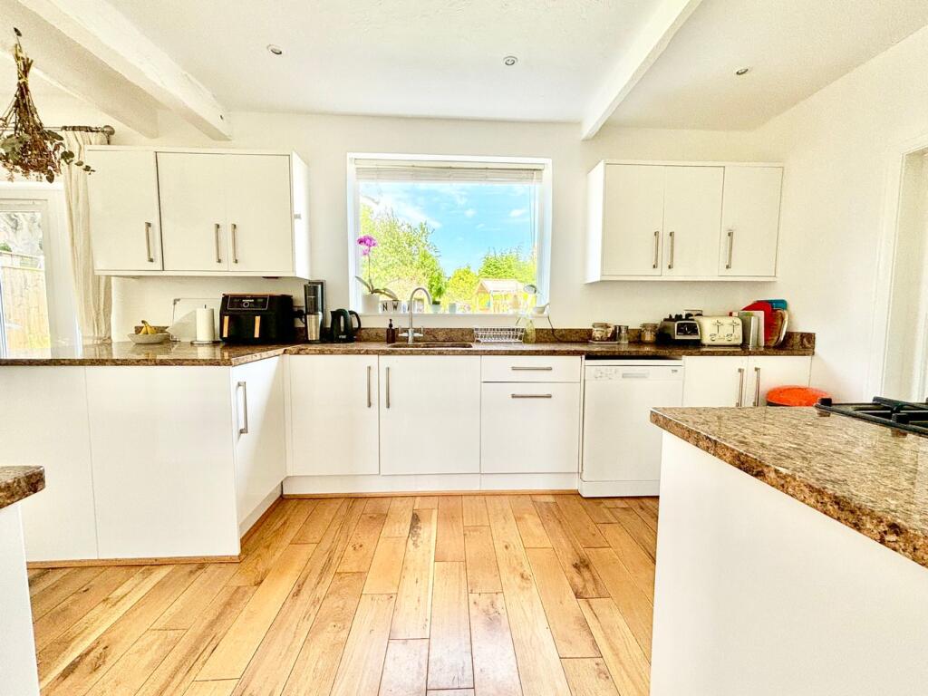 House in Tonbridge - View 5
