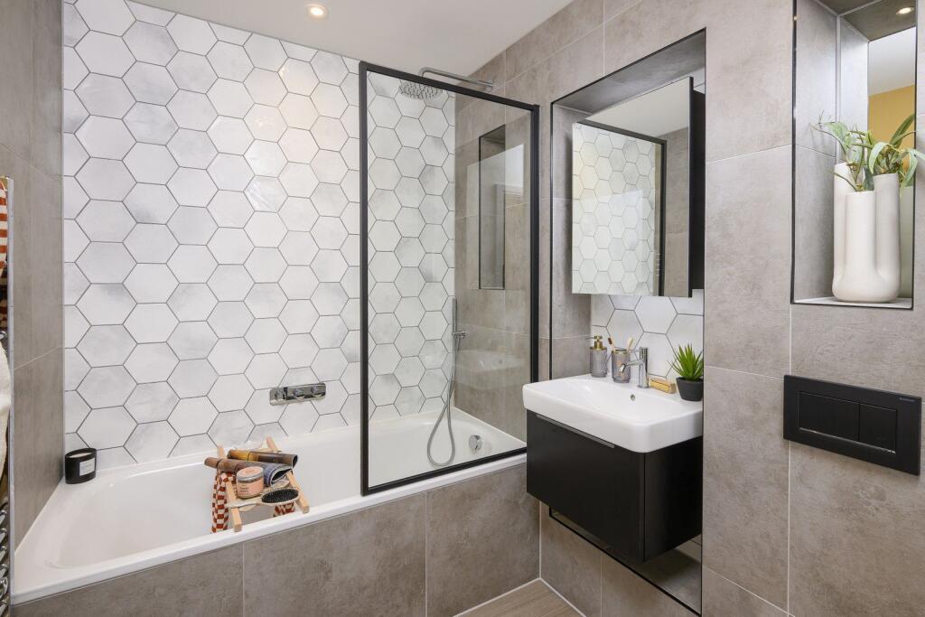 Main image of property: Horlicks Quarter, Slough, SL1